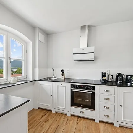 Vaicun Stays - LUXURY APARTMENTS - Apartments mit Blick auf den Tegernsee